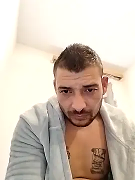 Snapshot of Zoltanioan26 chatting on October 2025 11:44:02 AM Zoltanioan26 online show from October 2025 11:44:02 AM