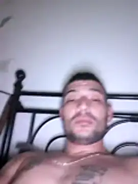 Snapshot of Zoltanioan26 chatting on November 2025 12:37:02 AM Zoltanioan26 online show from November 2025 12:37:02 AM