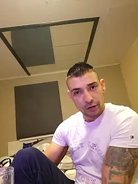 Zoltanioan26 online show from January 2026 02:15:01 AM