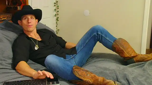 zack Fisher online show from December 2025 11:49:01 PM