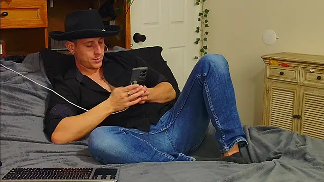 zack Fisher online show from February 2026 12:28:01 AM