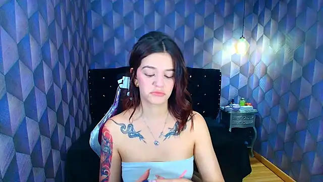 Snapshot of LiaHarryis chatting on May 2026 07:12:02 PM LiaHarryis online show from May 2026 07:12:02 PM