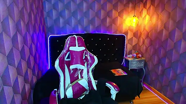 LiaHarryis online show from February 2026 05:46:02 PM