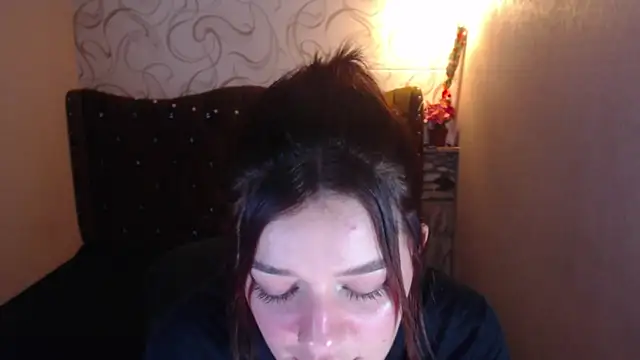 Snapshot of LiaHarryis chatting on March 2025 06:25:02 AM LiaHarryis online show from March 2025 06:25:02 AM