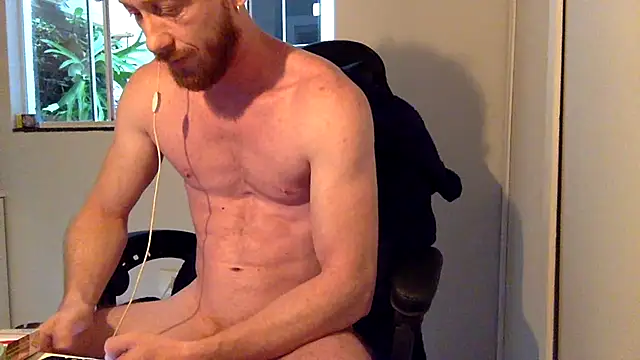 Smoker Ginger online show from April 2026 11:28:02 AM