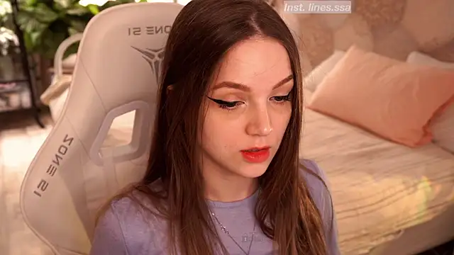 linessssa online show from April 2026 06:36:01 PM