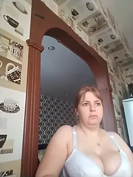 Lady nice cat online show from October 2025 03:37:01 AM