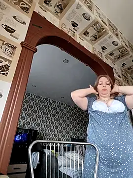 Lady nice cat online show from March 2026 02:35:01 AM