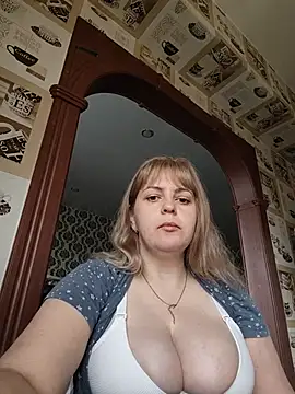 Snapshot of Lady_nice_cat chatting on July 2026 03:13:01 AM Lady nice cat online show from July 2026 03:13:01 AM