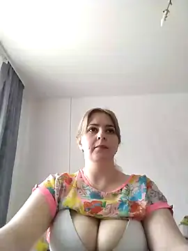 Lady nice cat online show from March 2025 04:41:02 AM