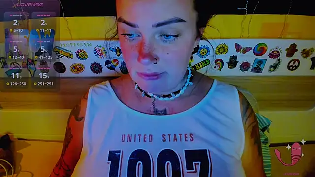 Snapshot of EllieOz chatting on September 2025 05:41:01 PM EllieOz online show from September 2025 05:41:01 PM