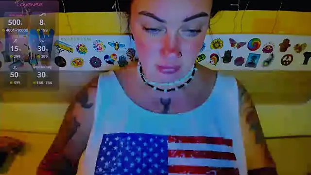 Snapshot of EllieOz chatting on September 2025 05:13:02 PM EllieOz online show from September 2025 05:13:02 PM