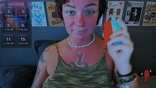 EllieOz online show from June 2026 05:03:02 PM