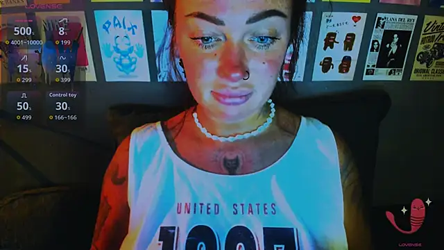 EllieOz online show from April 2026 05:03:01 PM