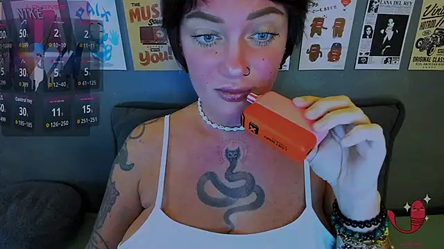 EllieOz online show from June 2026 05:24:02 PM