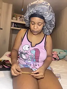 Snapshot of Galaxybabe23 chatting on September 2025 02:40:01 AM Galaxybabe23 online show from September 2025 02:40:01 AM