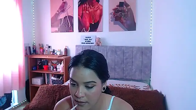 JossieGrey online show from January 2025 06:25:01 PM