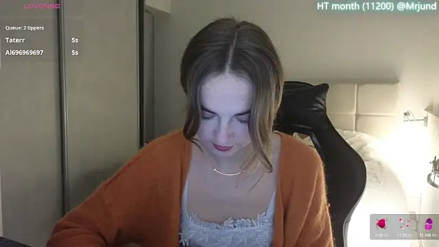 Miss Aliannaa online show from February 2025 07:30:01 PM