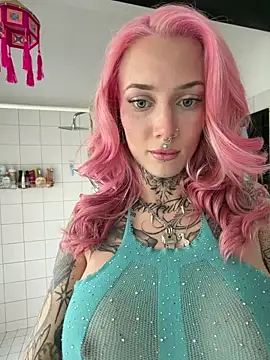 Stella-Kink online show from April 2026 12:12:01 PM