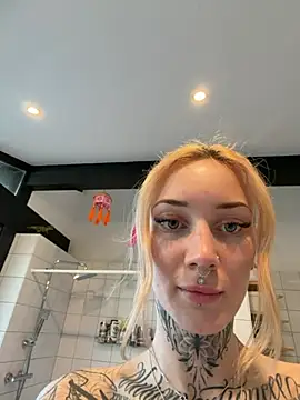 Stella-Kink online show from March 2026 01:06:02 PM