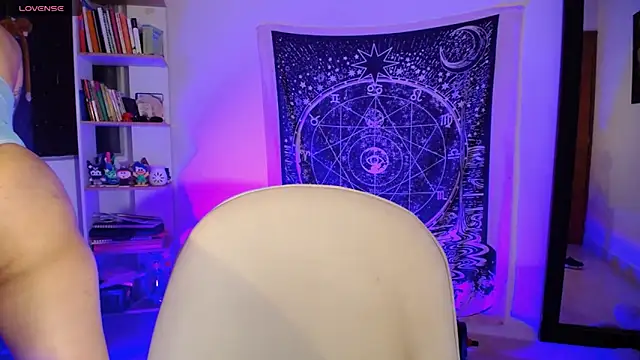 ela 0 online show from April 2026 06:04:02 AM