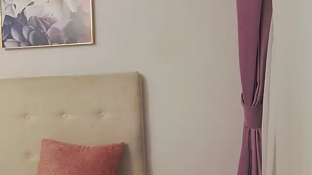 CassieHilton online show from January 2026 10:59:02 PM