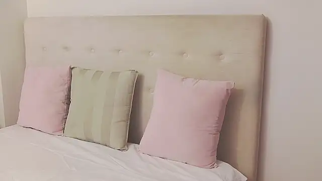 CassieHilton online show from November 2025 08:09:02 PM