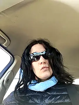 LauraBaby online show from March 2025 10:44:02 AM