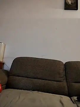 LauraBaby online show from December 2025 07:52:02 PM