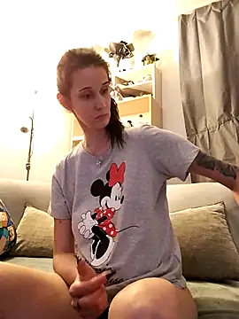 LauraBaby online show from November 2025 06:52:01 PM