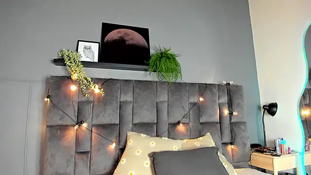 nahomi campbell online show from April 2026 08:43:01 PM