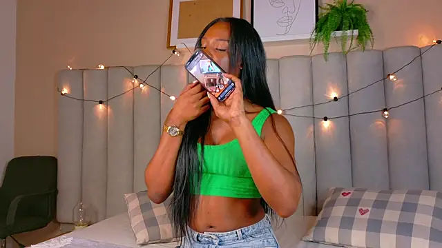 nahomi campbell online show from November 2025 07:40:01 PM