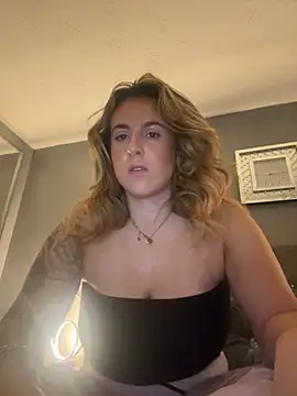 Snapshot of Miss_emilee chatting on October 2025 09:16:02 PM Miss emilee online show from October 2025 09:16:02 PM