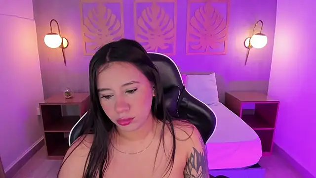 Snapshot of majo_rosse_ chatting on September 2025 07:08:02 PM majo rosse online show from September 2025 07:08:02 PM