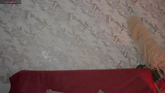 roselinedior online show from September 2025 01:17:02 PM