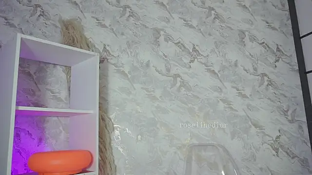 roselinedior online show from March 2026 04:52:02 PM