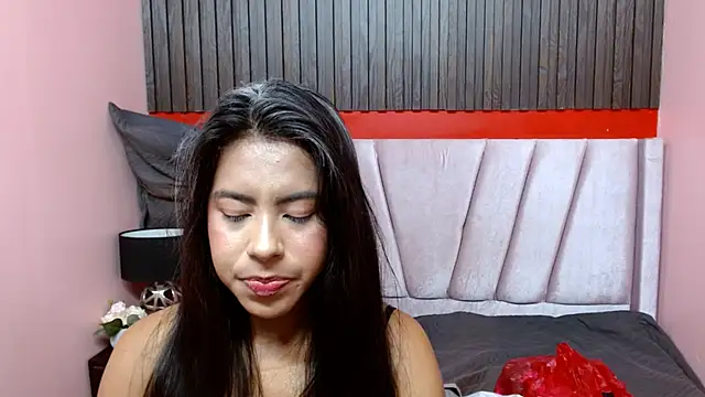 Snapshot of VeronicaRobles chatting on September 2025 06:52:01 PM VeronicaRobles online show from September 2025 06:52:01 PM