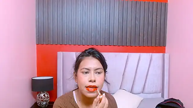 VeronicaRobles online show from June 2026 07:11:01 PM
