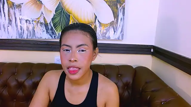 VeronicaRobles online show from November 2025 07:06:01 PM