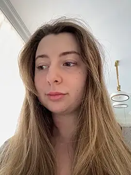 curvyflawless online show from February 2026 09:44:02 AM