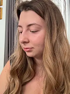 curvyflawless online show from October 2025 06:36:02 AM