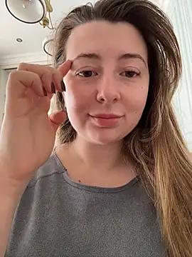 curvyflawless online show from February 2026 09:21:02 AM