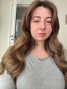 curvyflawless online show from March 2026 08:42:02 AM