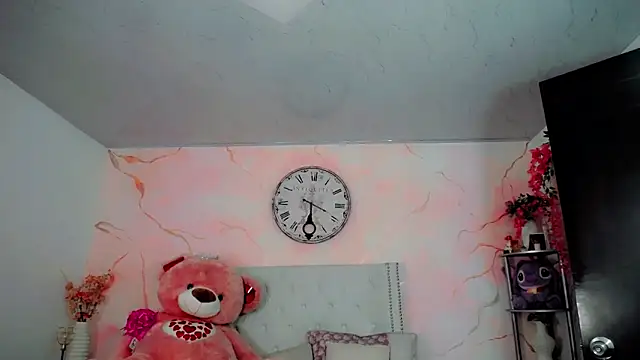 Snapshot of maria_camilacms chatting on February 2026 06:04:02 PM maria camilacms online show from February 2026 06:04:02 PM