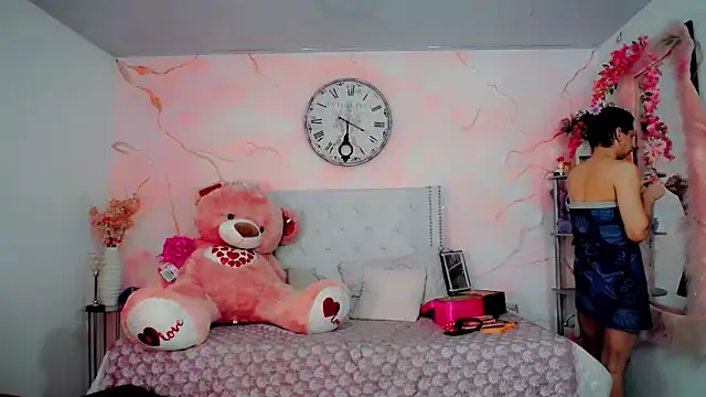 Snapshot of maria_camilacms chatting on February 2026 06:05:02 PM maria camilacms online show from February 2026 06:05:02 PM