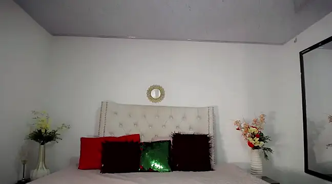 Snapshot of maria_camilacms chatting on March 2025 10:10:01 PM maria camilacms online show from March 2025 10:10:01 PM