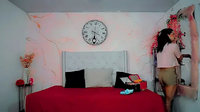 Snapshot of maria_camilacms chatting on December 2025 06:08:01 PM maria camilacms online show from December 2025 06:08:01 PM