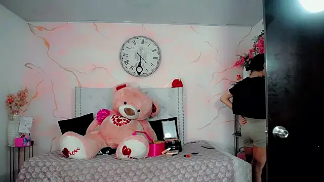 maria camilacms online show from March 2026 06:24:01 PM