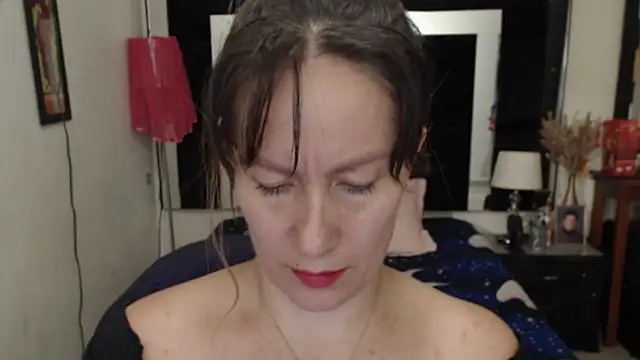 CATRINA-83 online show from October 2025 02:35:01 AM
