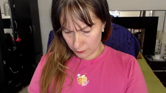 CATRINA-83 online show from February 2026 01:03:02 AM